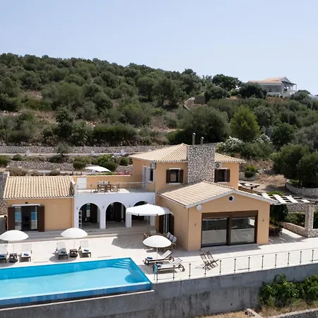 Adamas * Сивота