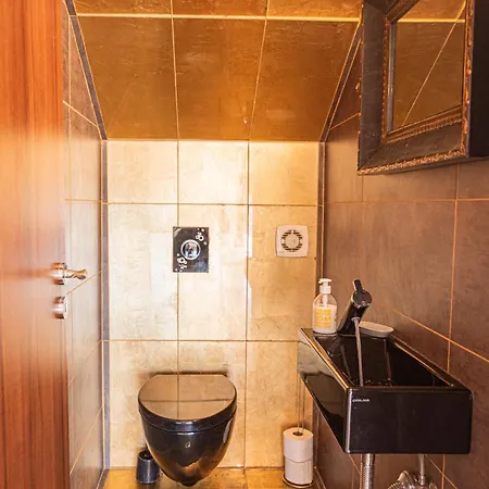 Adamas Вилла Сивота